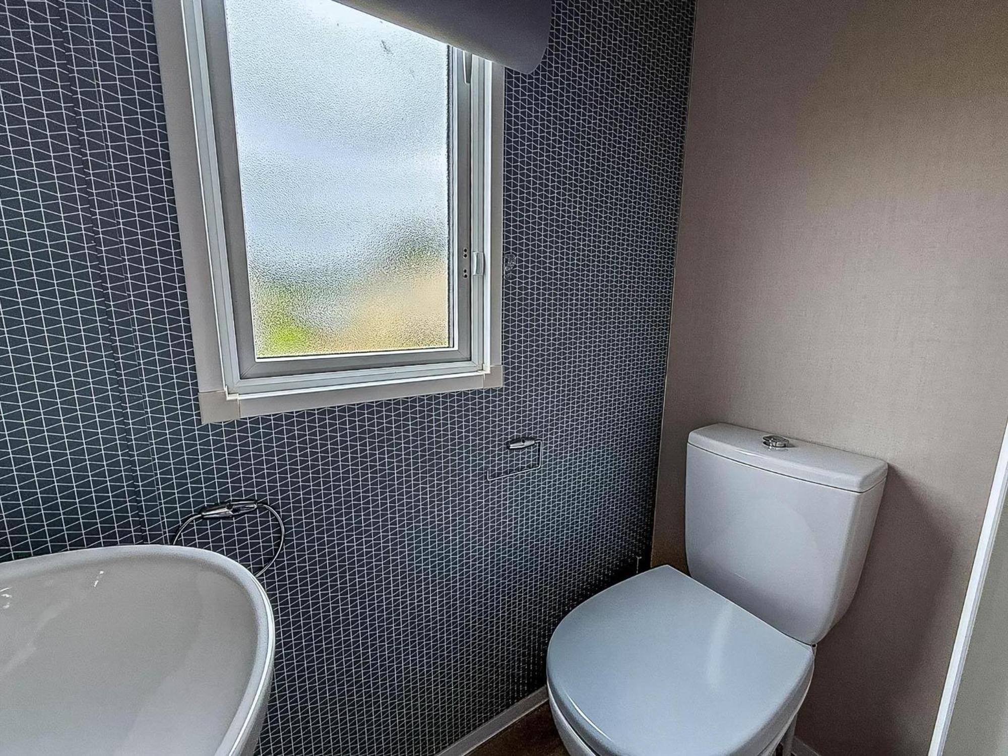 Modern 6 Berth Caravan With Wifi At St Osyth Beach In Essex Ref 28008Pm Clacton-on-Sea Exterior foto